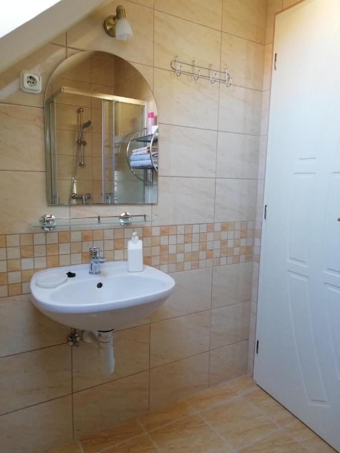 Imola Es Andrea Apartmanhaz Hajdúszoboszló 外观 照片