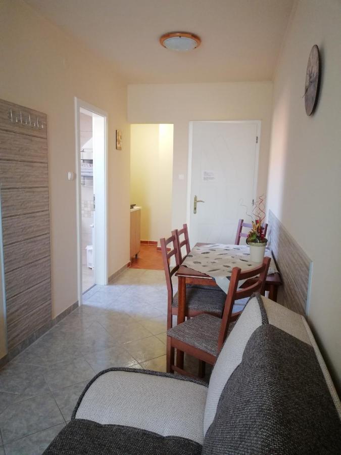 Imola Es Andrea Apartmanhaz Hajdúszoboszló 外观 照片