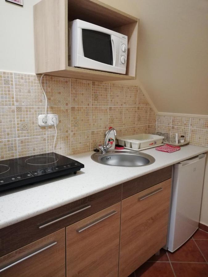 Imola Es Andrea Apartmanhaz Hajdúszoboszló 外观 照片
