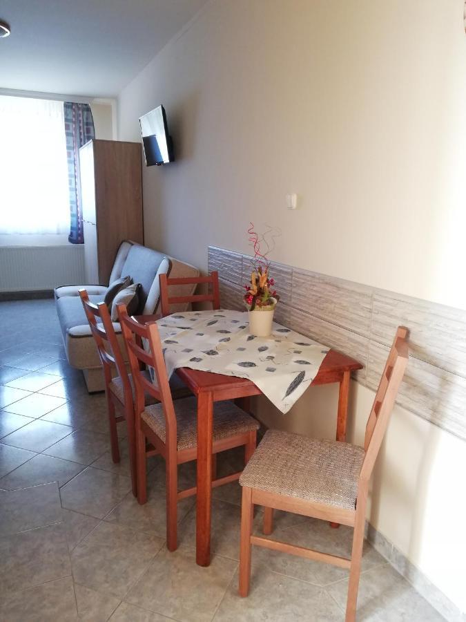 Imola Es Andrea Apartmanhaz Hajdúszoboszló 外观 照片