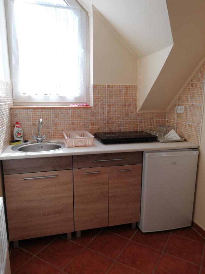 Imola Es Andrea Apartmanhaz Hajdúszoboszló 外观 照片